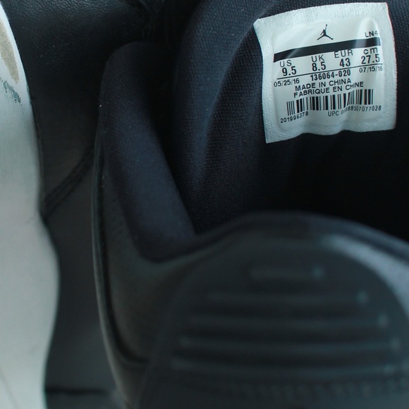 Nike Jordan - Picture 6 of 12